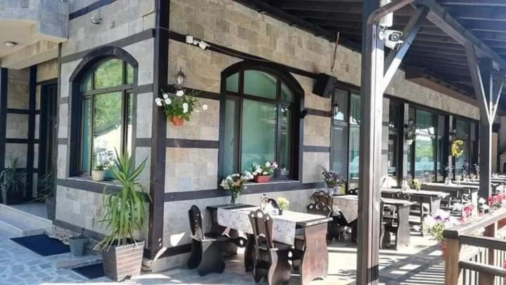 Тодорини Кукли Hotel Spanchevtsi Exterior foto