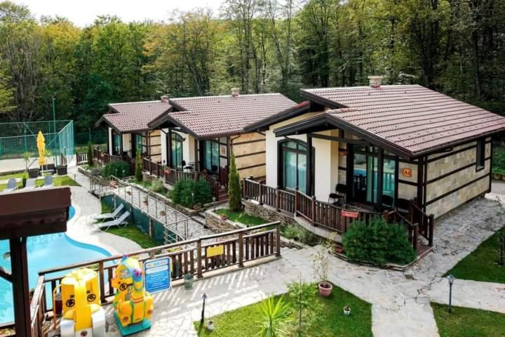 Тодорини Кукли Hotel Spanchevtsi Exterior foto